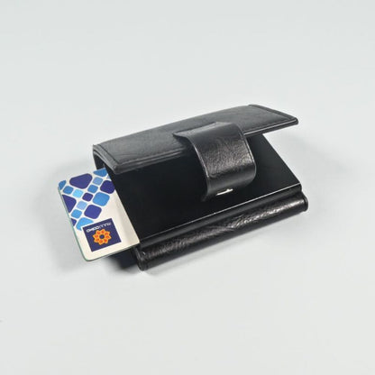 Carteira com protetor eletromagnético para cartões de pagamento